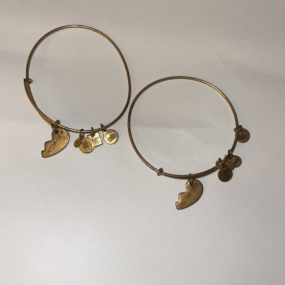 Alex and Ani Set of 2 ‘Friends’ Bracelets - Picture 2 of 2